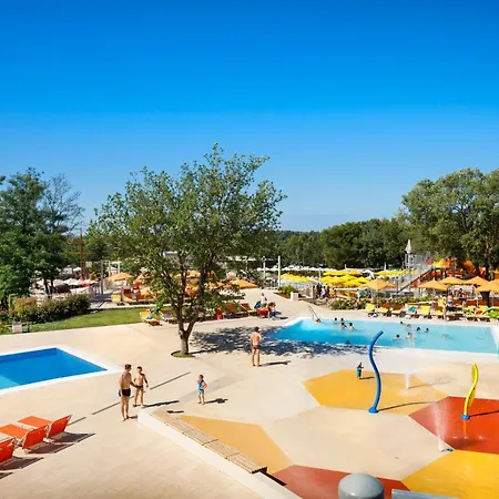 Valamar Camping Lanterna-2